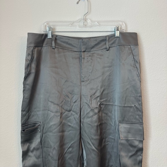 Vintage Y2K Banana Republic Silk Cargo Tie Ankle Pants - Picture 3 of 11